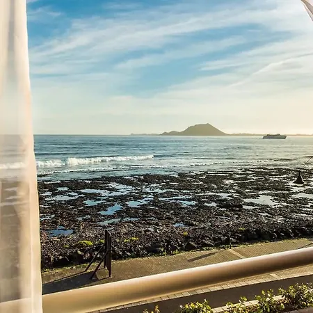 アパート Ocean Breeze コラレホ