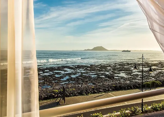 Апартаменты Ocean Breeze Коральео